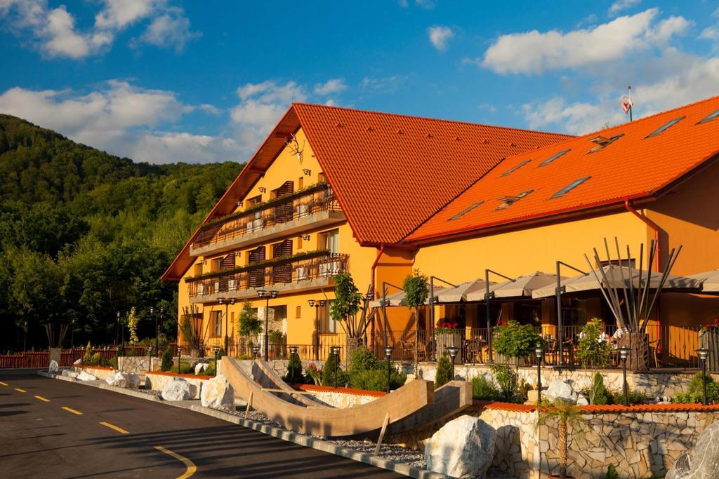Hotel Belvedere Sovata Exterior foto