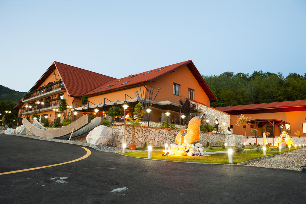Hotel Belvedere Sovata Exterior foto